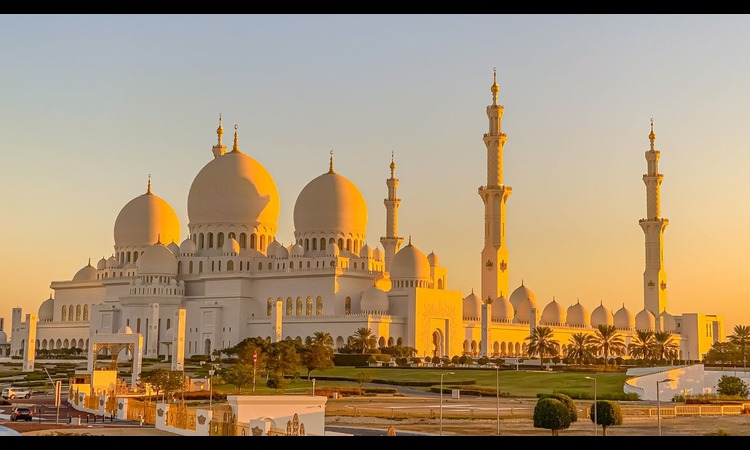 UAE Declares Islamic New Year Holiday for Public and Private Sectors